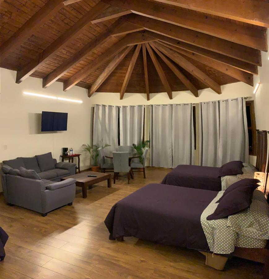 Готель Cortijo La Casona Сан-Крістобаль-де-лас-Касас Екстер'єр фото