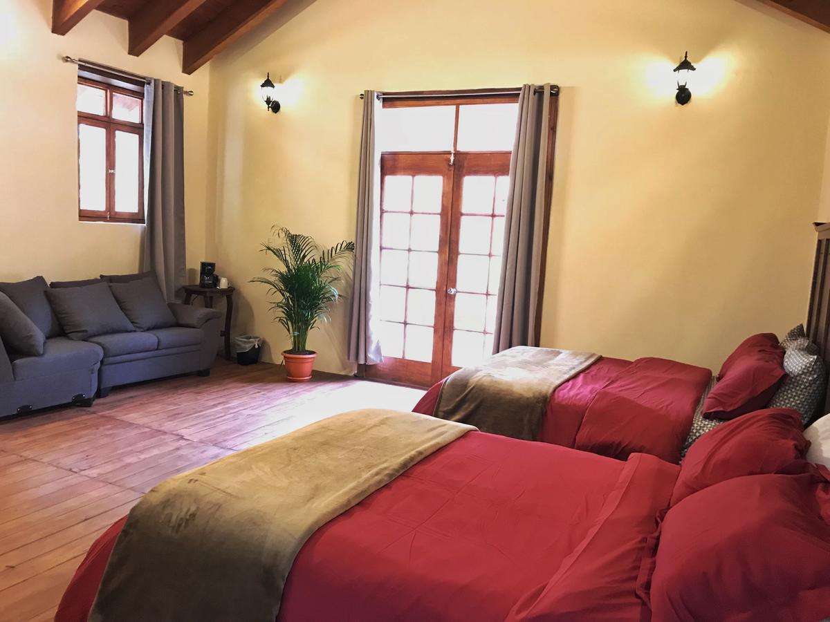 Готель Cortijo La Casona Сан-Крістобаль-де-лас-Касас Екстер'єр фото